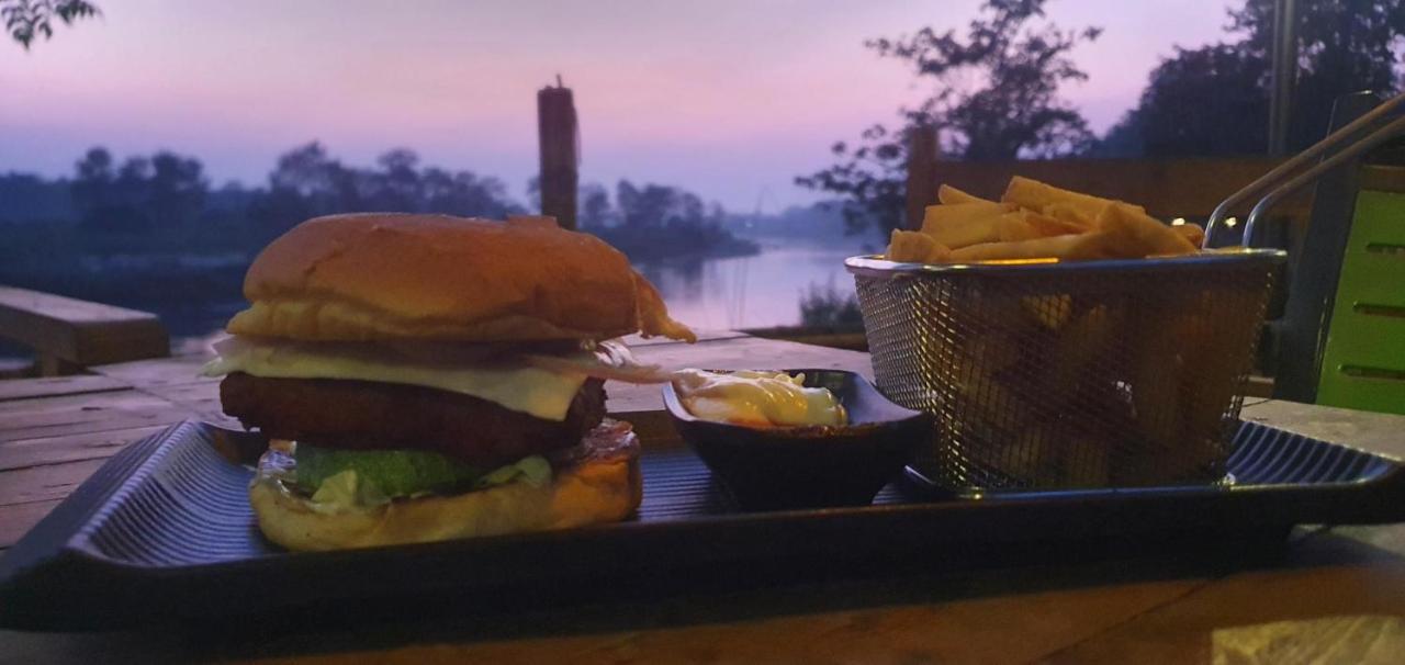River Park Retreat ソーラハ エクステリア 写真